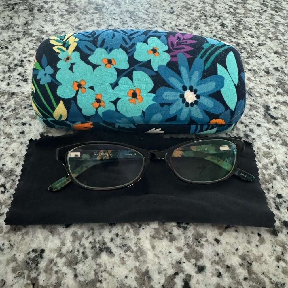 Vera Bradley Hillary Glasses